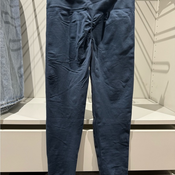 ALPHALETE AMPLIFY LEGGINGS - Picture 3 of 3